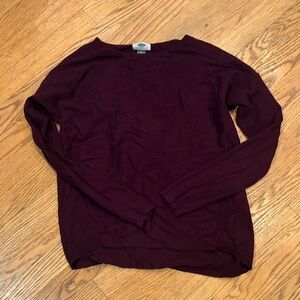 Women's dark purple size small used Sweater